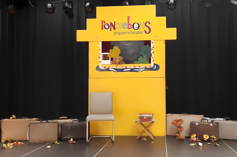 origineel kinderfeestje met poppenkast voorstelling